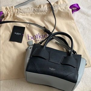 Two tone blue handbag